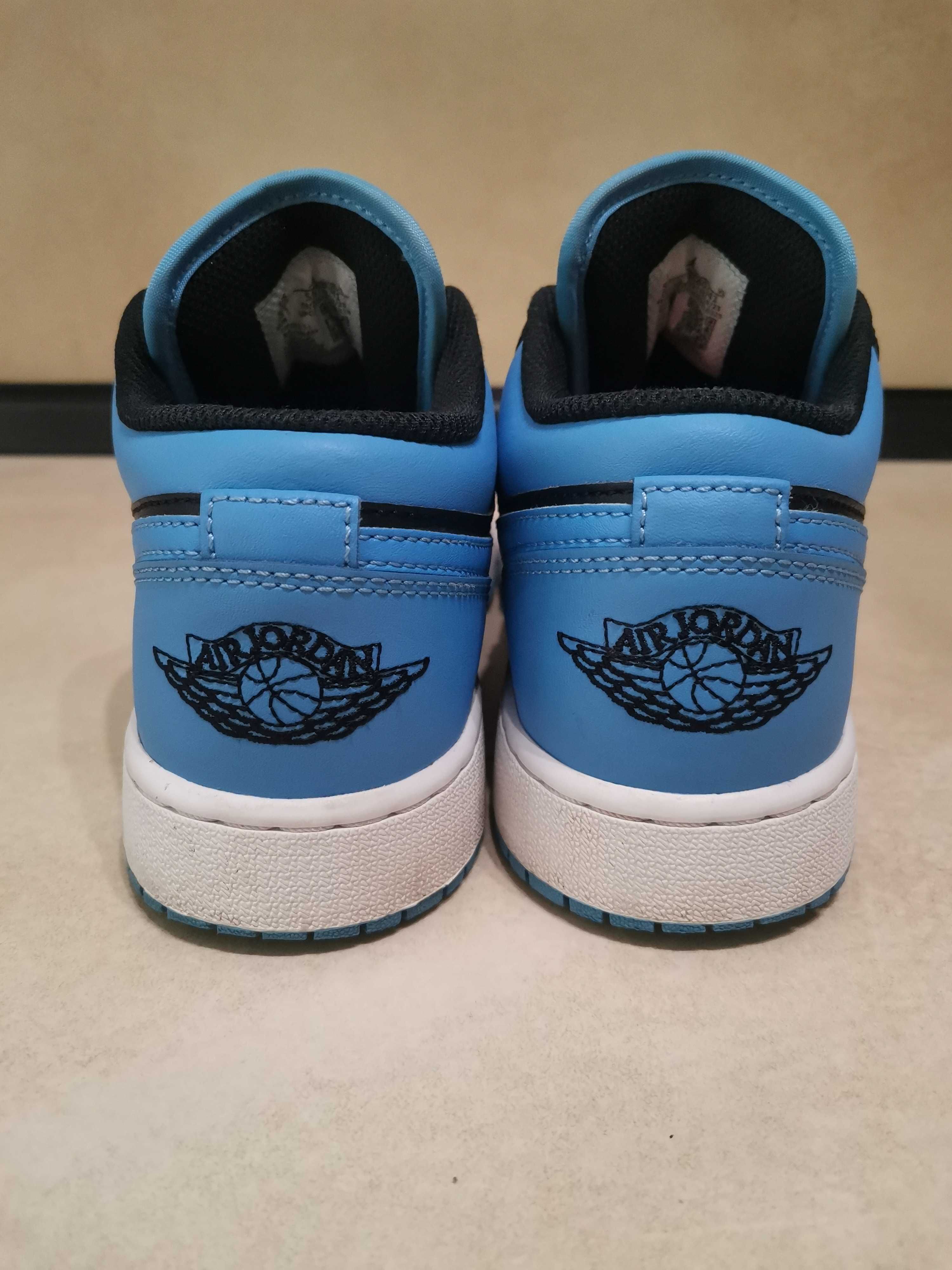 Air JORDAN 1 Low.
