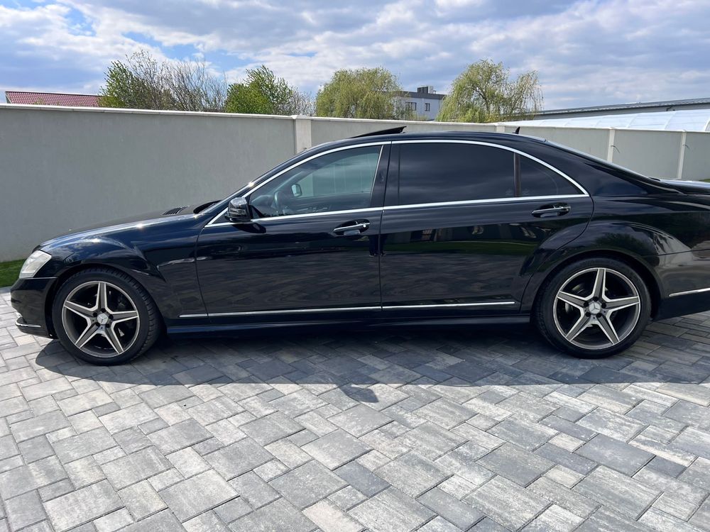 Mercedes-Benz s class w221 long Facelift