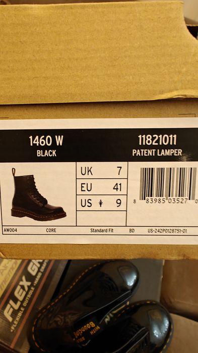 Женские ботинки Dr. Martens 1460 W