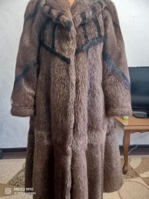 Шуба женская, нутрия