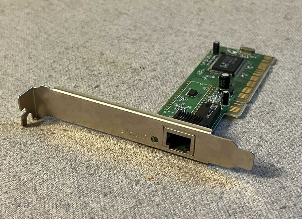 Placa retea PCI Realtek RTL8139D EN-9130TXL pentru colectionari