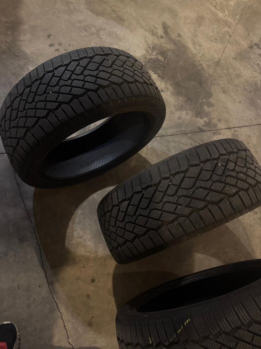 Anvelope Skoda Superb aproape noi