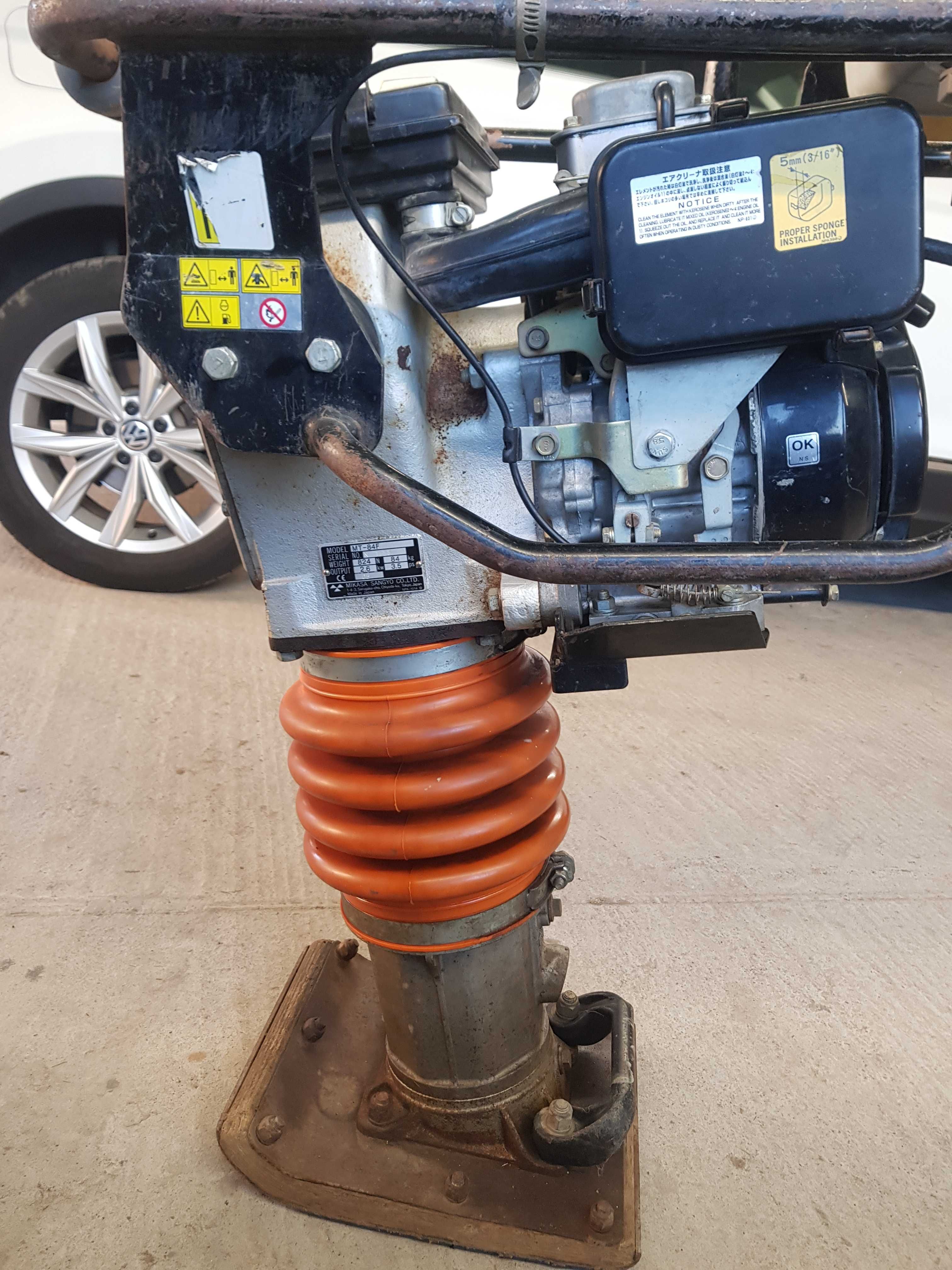 Mai Compactor MIKASA MT 84F