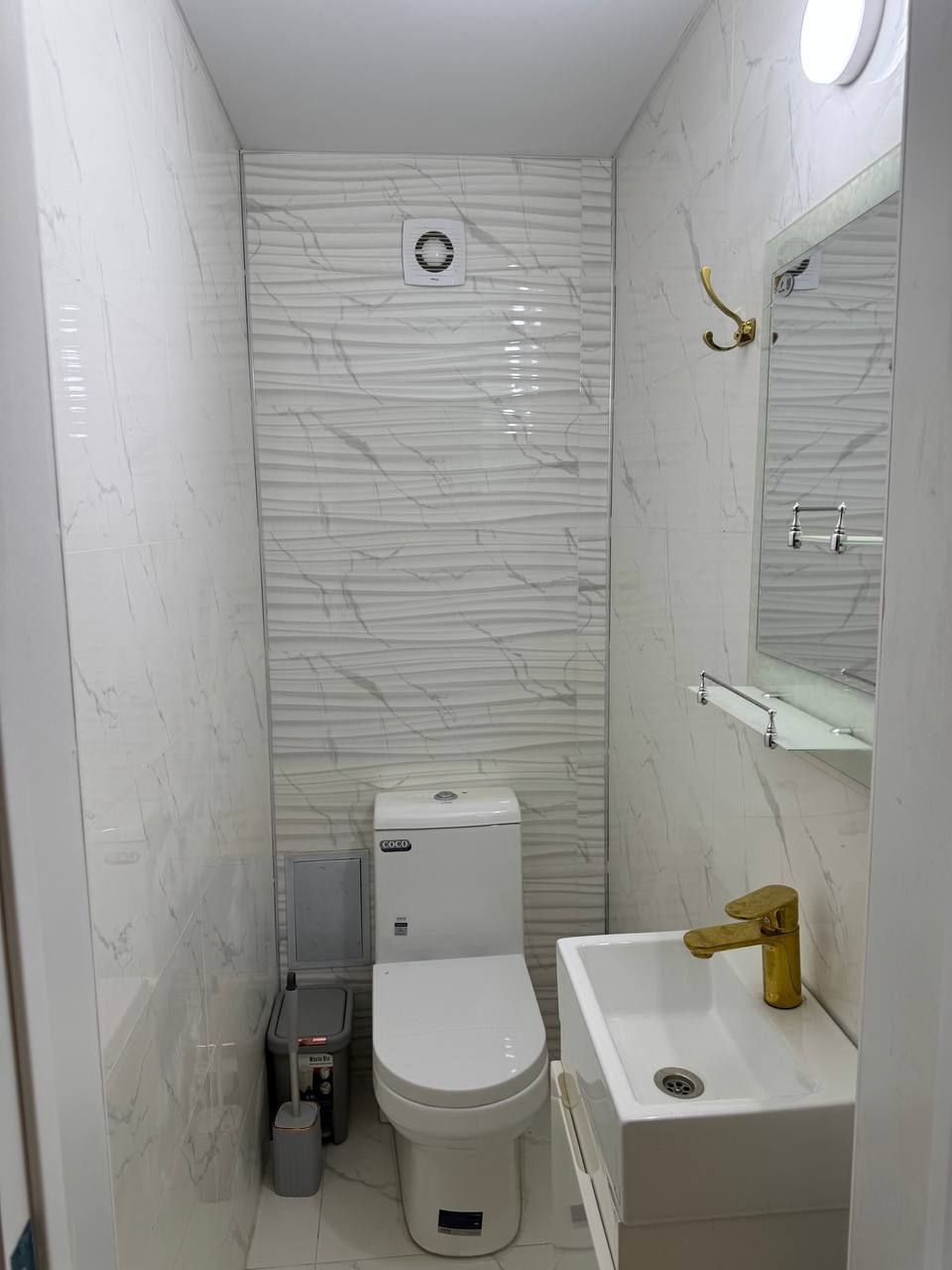 3-xonali 3-qavatda 72m² kvartira sotiladi.
3-qavatli g'ishtli dom.
Nar