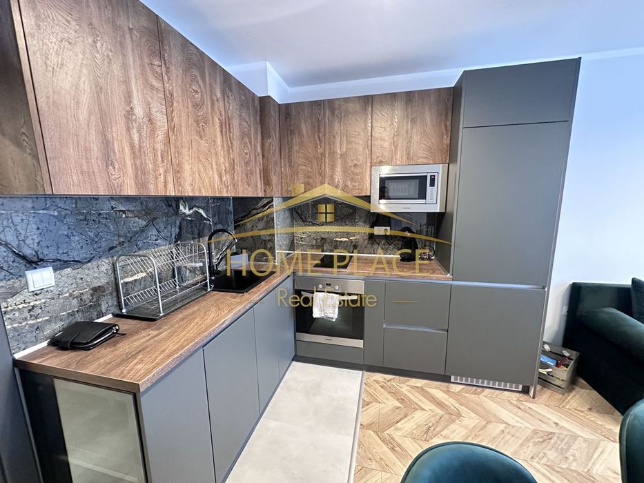 Дава се под наем Двустаен апартамент в Варна, Левски - 65 кв.м за 612 € - Снимка #4