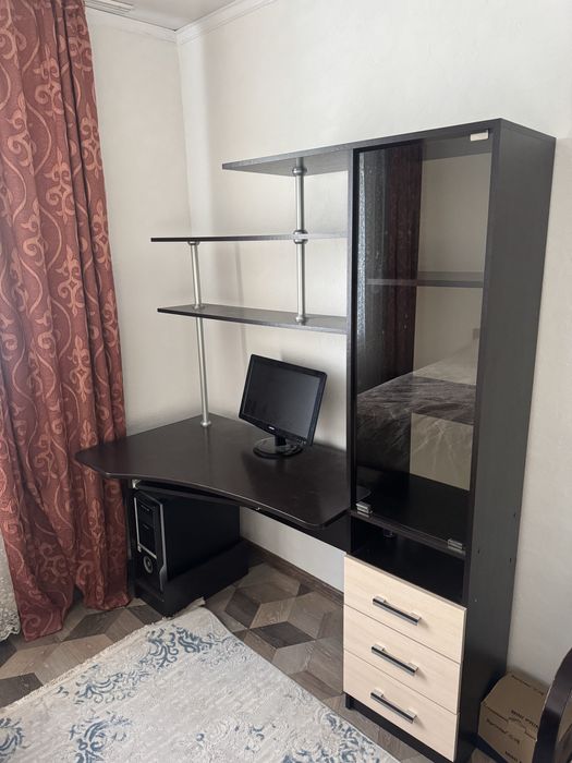 Компьютерный стол, писменный стол