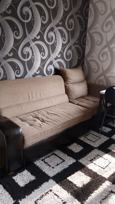 Mebel jigarrang holati yaxshi kravat boʻladi