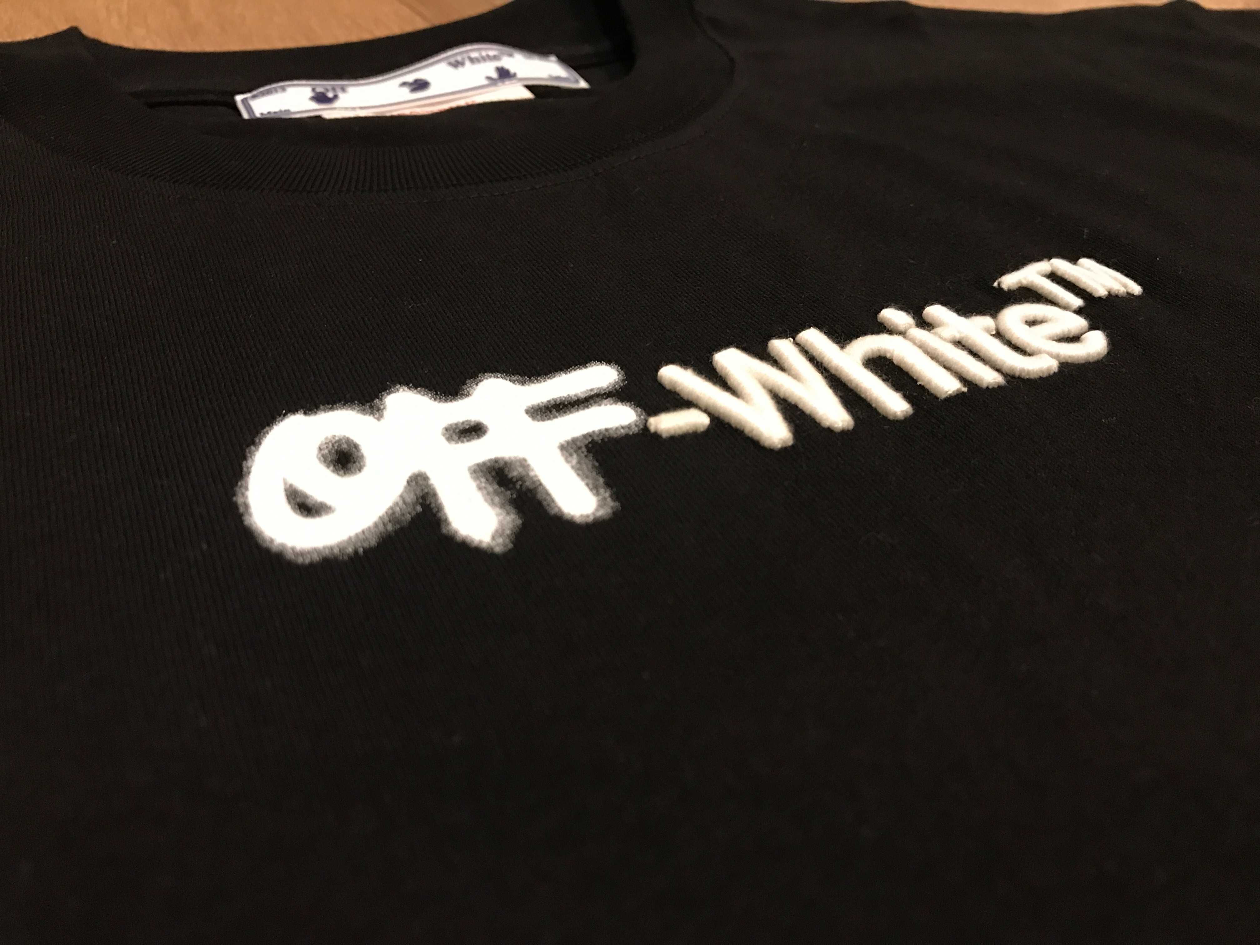 OFF-WHITE™ Spray Helvetica лого принт, черна, размер: XL