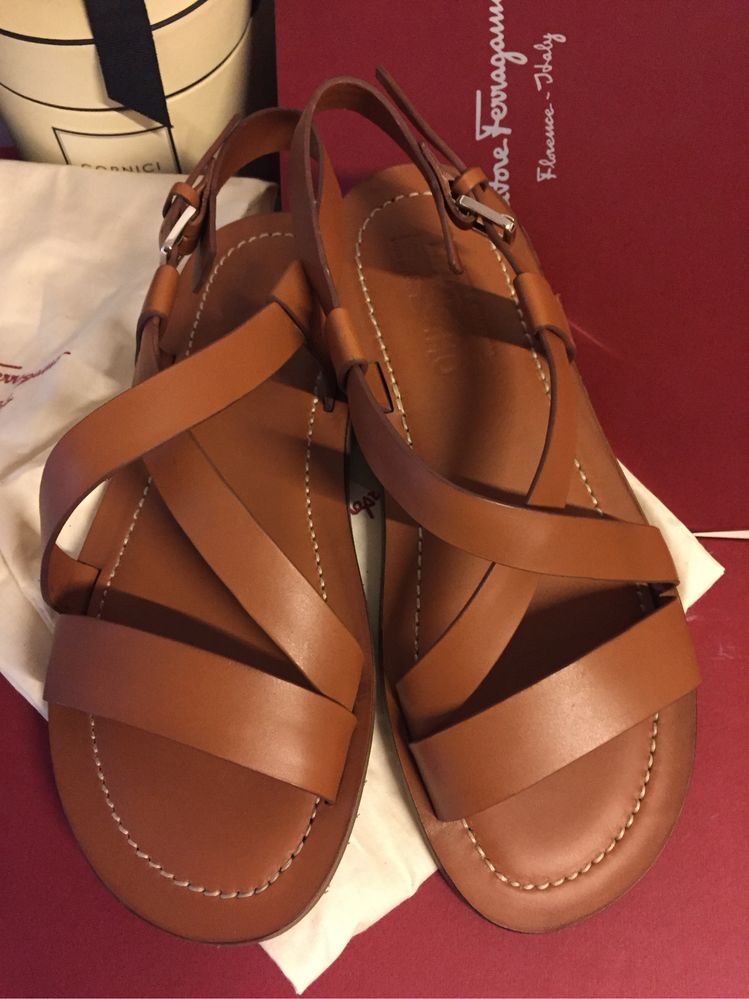 Sandale barbati Salvatore Ferragamo nostro brown calf,produs original.