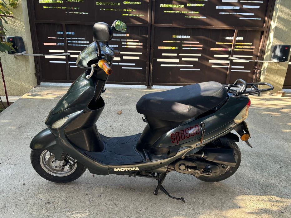 Scuter/moped stare buna