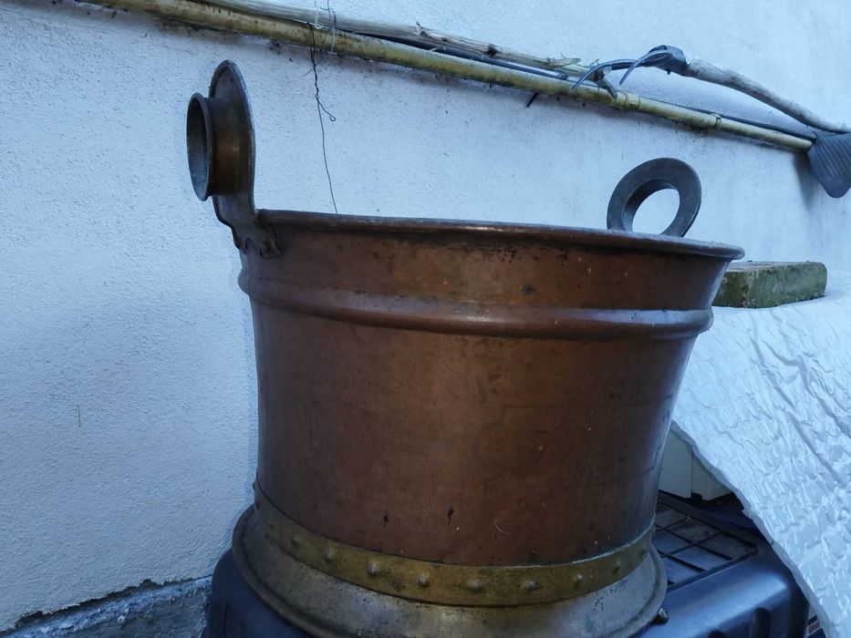 Oala mare ceaun de cupru anii 1800 de colectie v