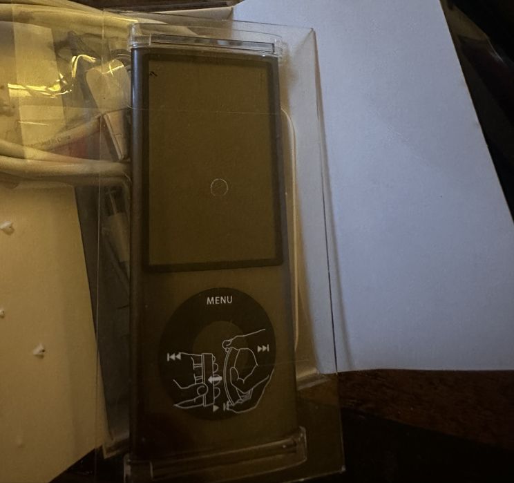 Ipod nano nou in cutie