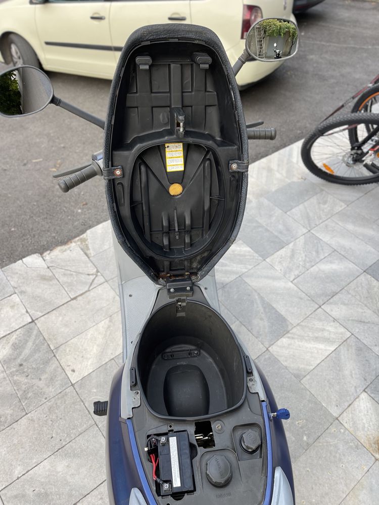 Скутер|Мотопед Piaggio Sfera 50 - 50куб.см|1995г|5983км