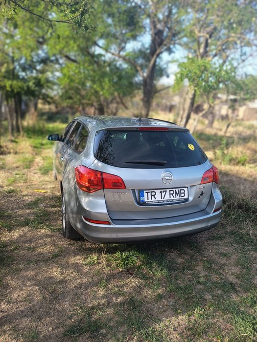 Schimb Opel Astra j din 2011