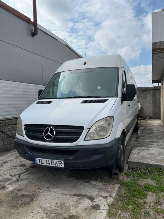 Autocare MAN,RENAULT BEULAS,microbuz MERCEDES,Anvelope 295/80/22,5