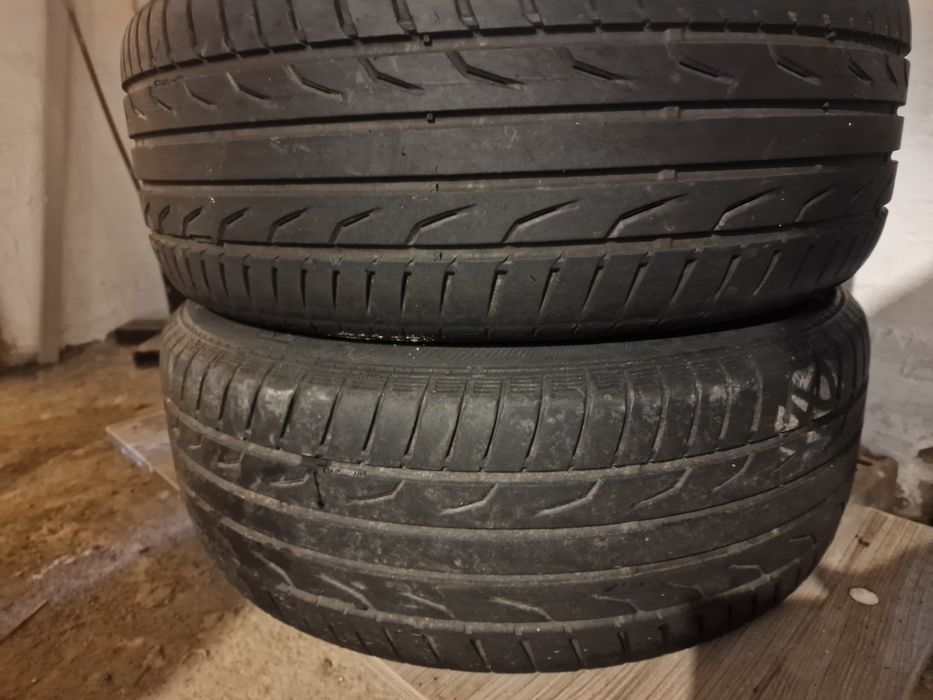 Vind 4 anvelope vara 215/55/17 Semperit
