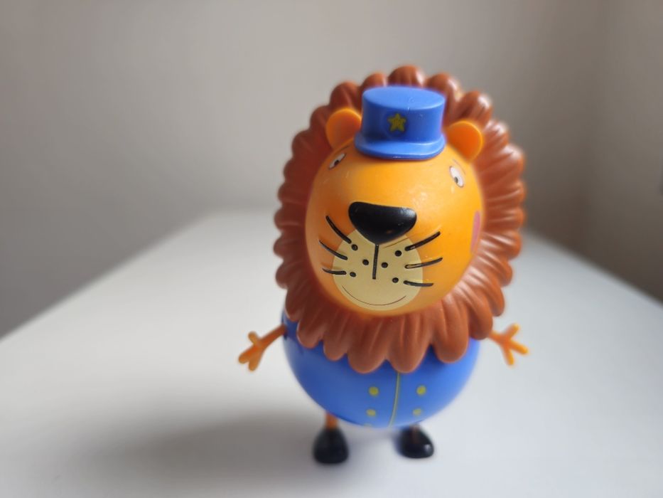 Peppa Pig Figure Mr Lion Zookeeper Rare, 11 cm