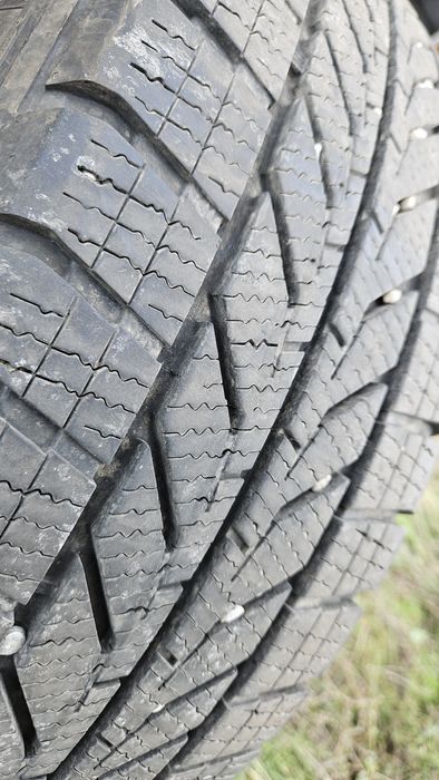 2бр гуми 205 65 16С дпт 23 фулда