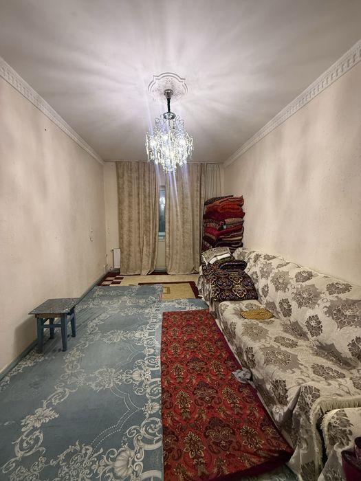 Продаётся 4 ком в 10 мкр 39 000 $