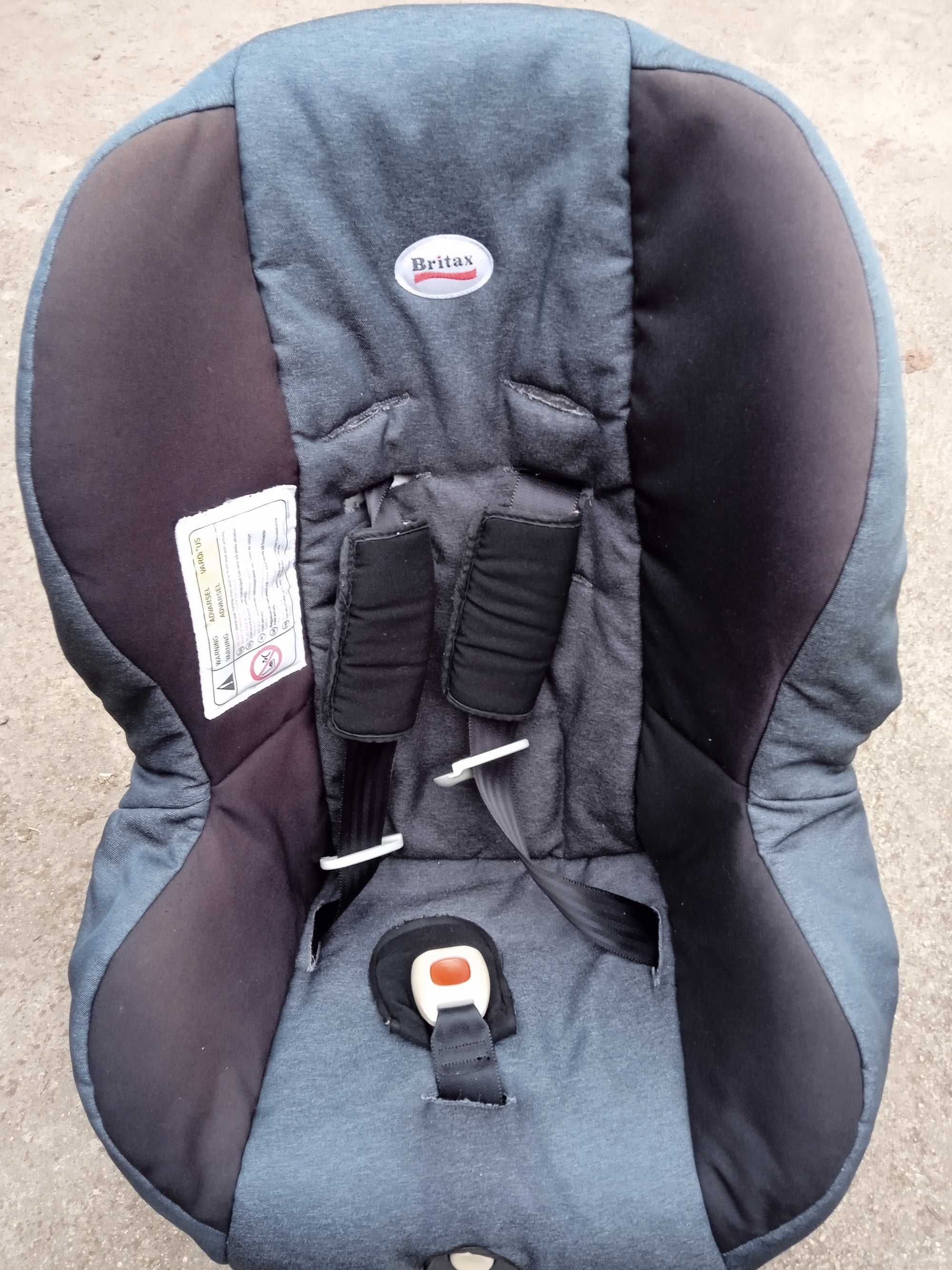 Продавам детски стол за кола ,BRITAX,