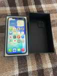 Продавам сребърен/сив iPhone 11 Pro 64GB