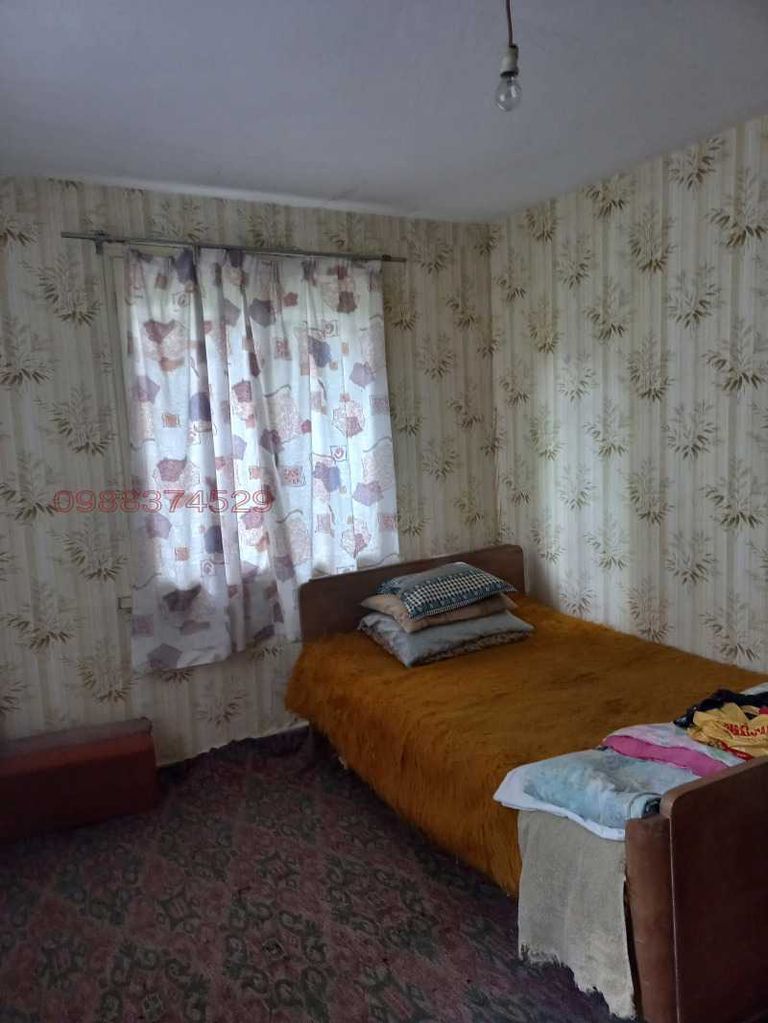 Продава се Къща в с. Стежерово, Област Плевен - 200 кв.м за 64 €/кв.м - Снимка #3