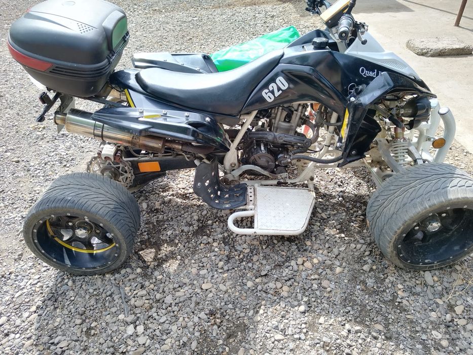 Vând sau Schimb ATV stradal an 2011 perfect functional