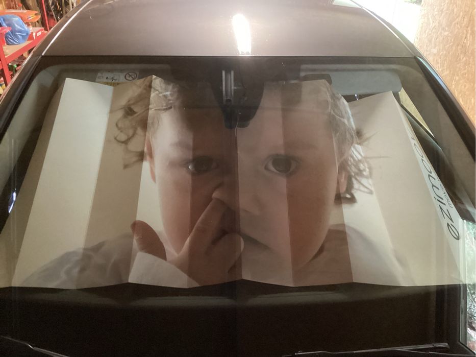 Parasolar auto din carton dimensiune 130x60 cm