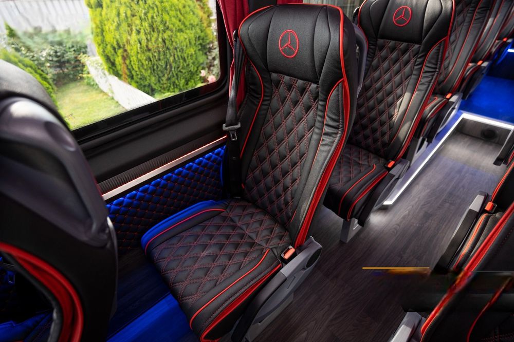 Inchirieri Microbuze excursii