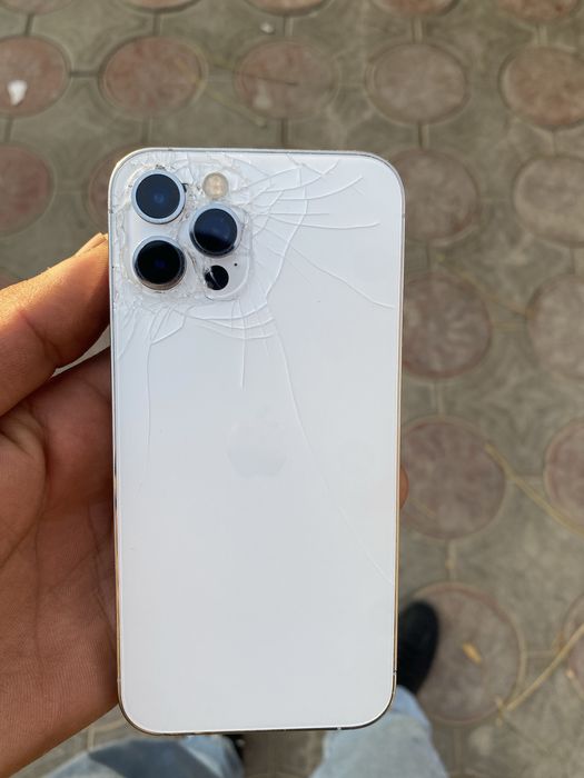 Iphone 12 pro 128 Xotira. Yomks 100%