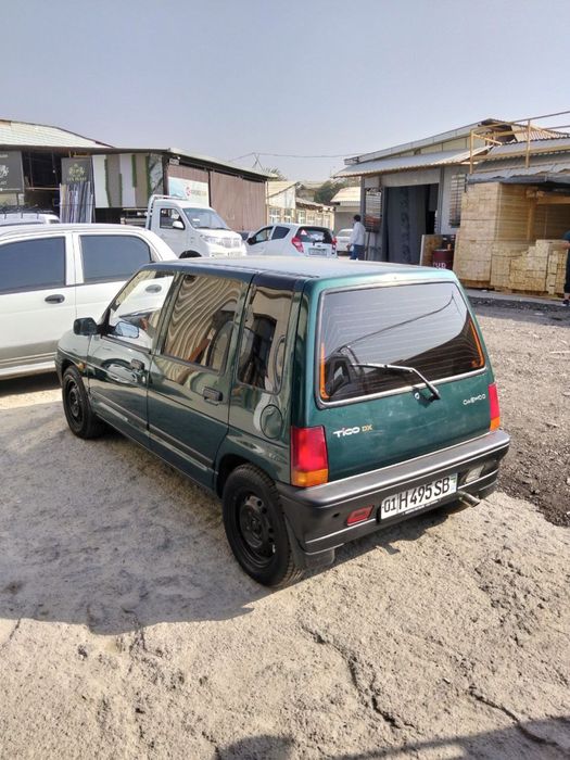 Tico sotiladi 1998 yil Kraska toza