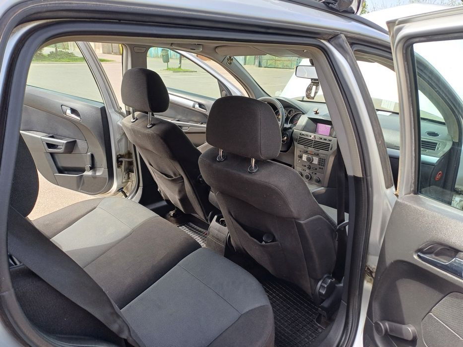 Opel Astra H 1.7 Dth