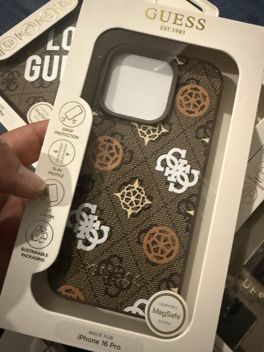 Намалени!!! iPhone 16 Pro луксозни гърбове