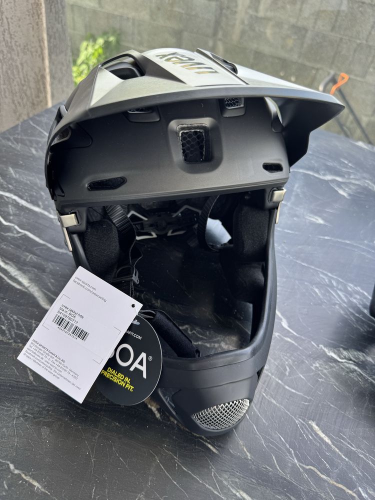 Casca Uvex jakkil hde 2//enduro//bicicleta//trotineta