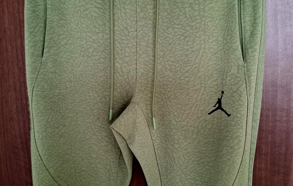 JORDAN Оигинален Детски комплект (горнище и долнище) 12-14 г