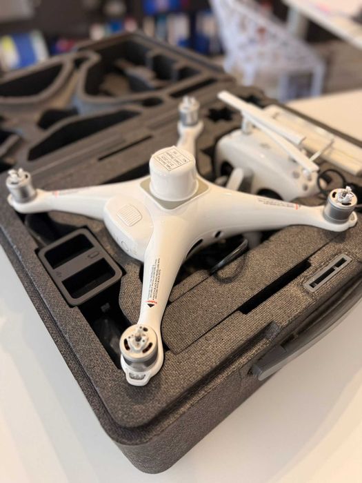 Drona DJI Phantom 4 RTK