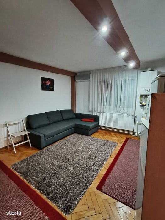 Inchiriez apartament 2 camere zona Crang judetul Buzau
