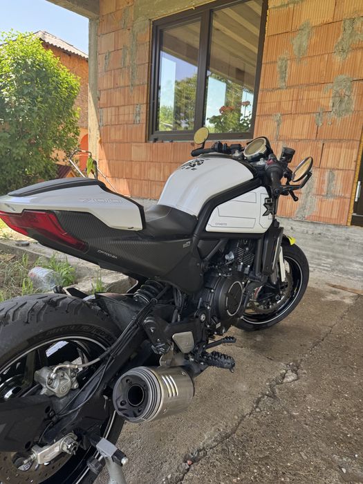 CFMOTO 700CL-X Sport