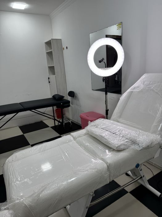 Сдаётся комната для косметолога