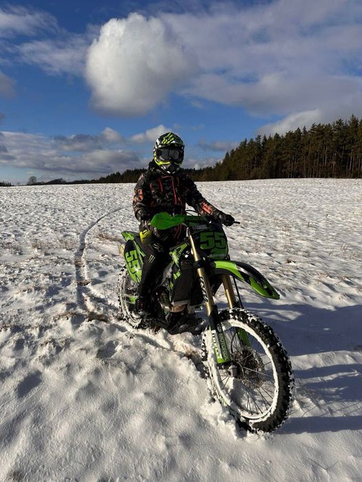 KX 250F gripat !