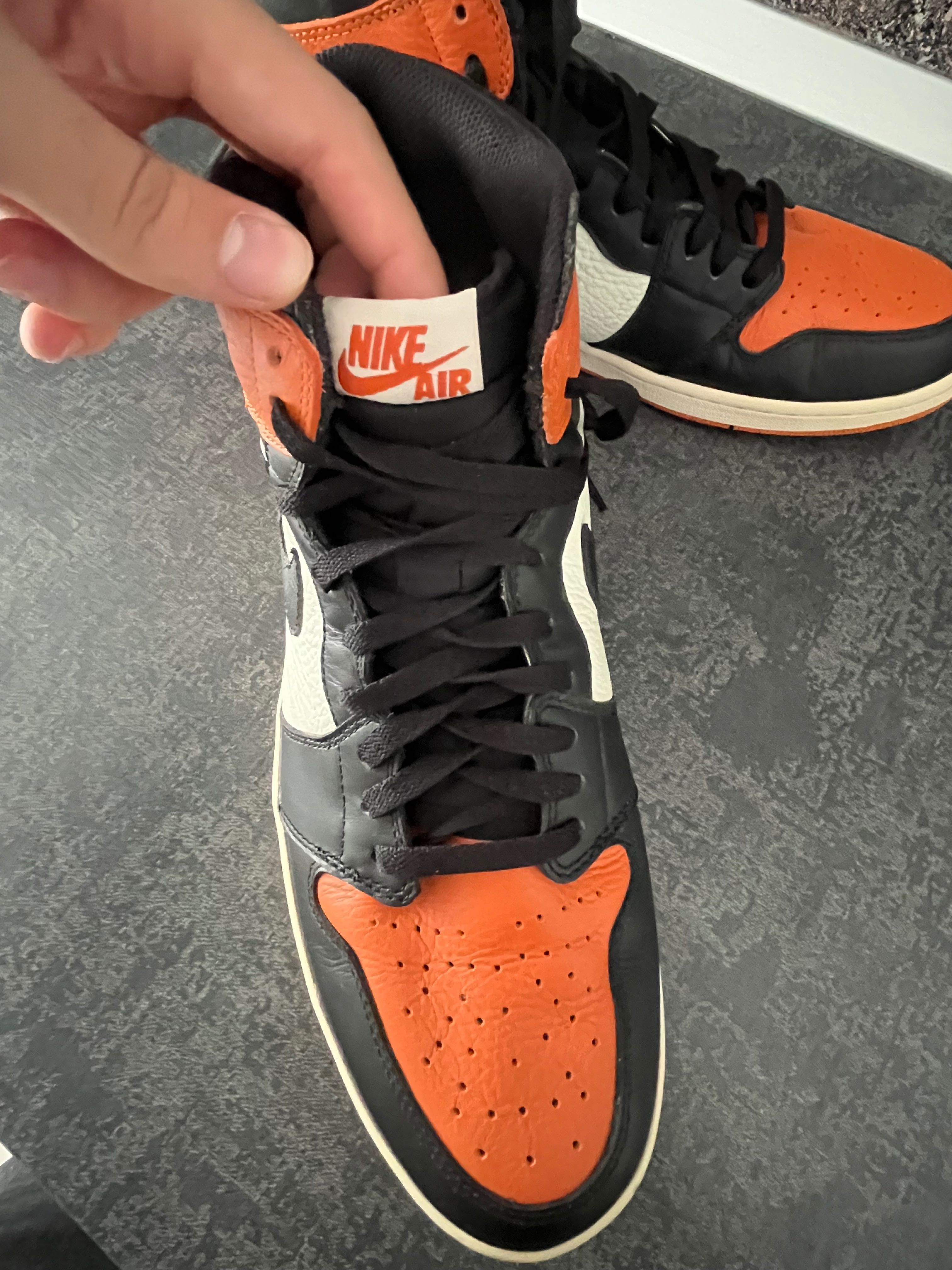 Air Jordan 1 Retro High OG "Shattered Backboard