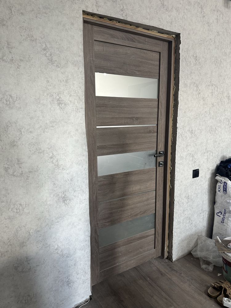 Продам дверь межкомнатную