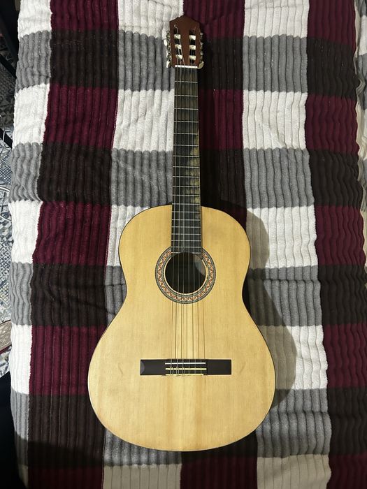 классическая гитара Yamaha c40m