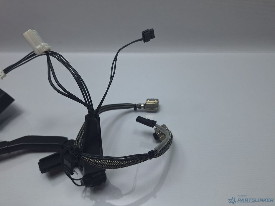 Instalatie far LED bi-xenon AUDI A4  (8K5, B8) [ 2012 - 2015 ] OEM 130