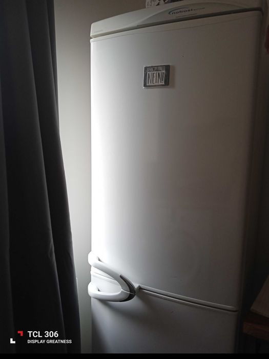 Frigider Daewoo nofrost multi-flow