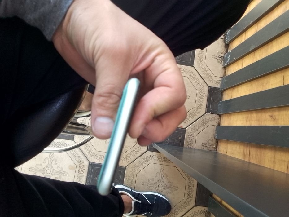 Iphone 11 128gb 230$