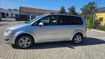 Volkswagen Touran 1.9 tdi    2009