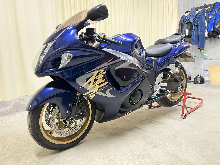 Продаётся мотоцикл Suzuki Hyabusa