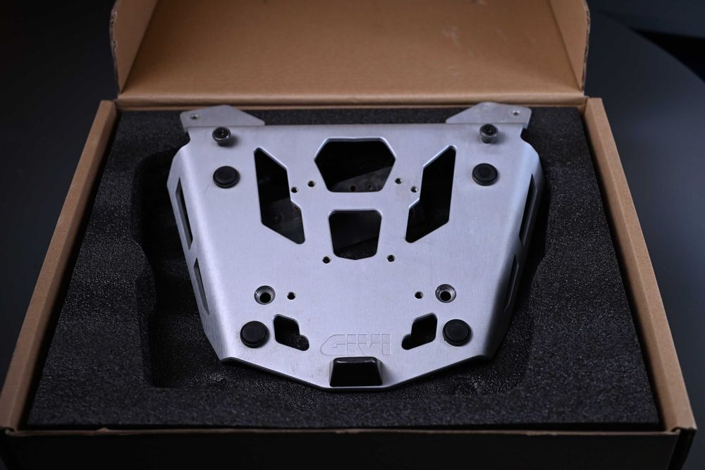 Givi Trekker Outback 42L+Storm Bag, Placa Givi SRA5108, Suport BMW GSA