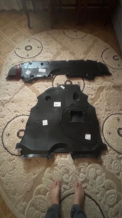 Продам защиту  на машину раф4 срочно новая, реальному покупателю торг